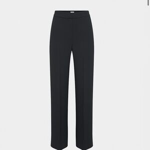 Aritzia Limitless pant